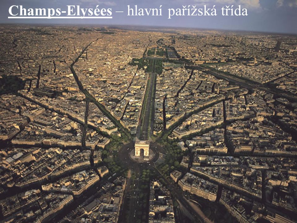 Champs-Elysées – hlavní pařížská třída