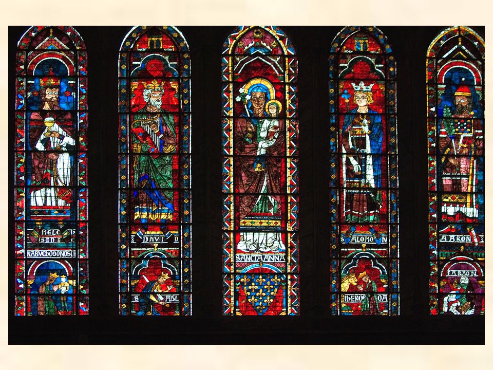 Okna v Chartres