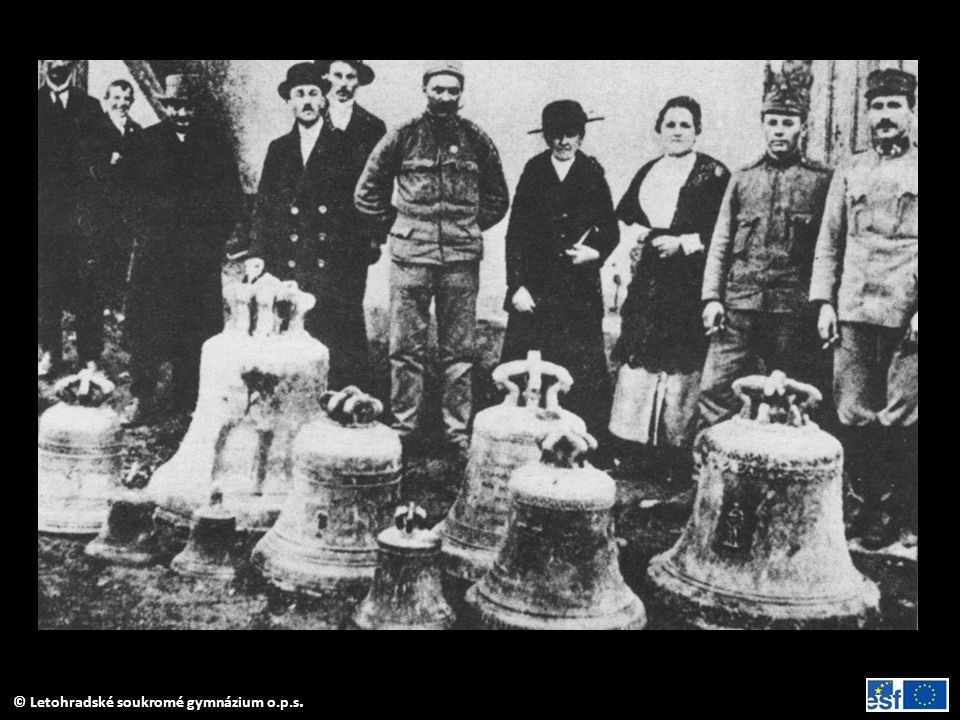 Zabavování kostelních zvonů pro válečné účely