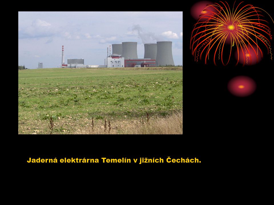 Jaderná elektrárna Temelín v jižních Čechách.