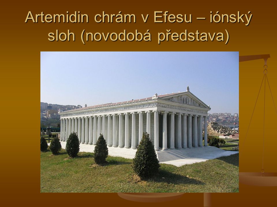 Artemidin chrám v Efesu – iónský sloh (novodobá představa)