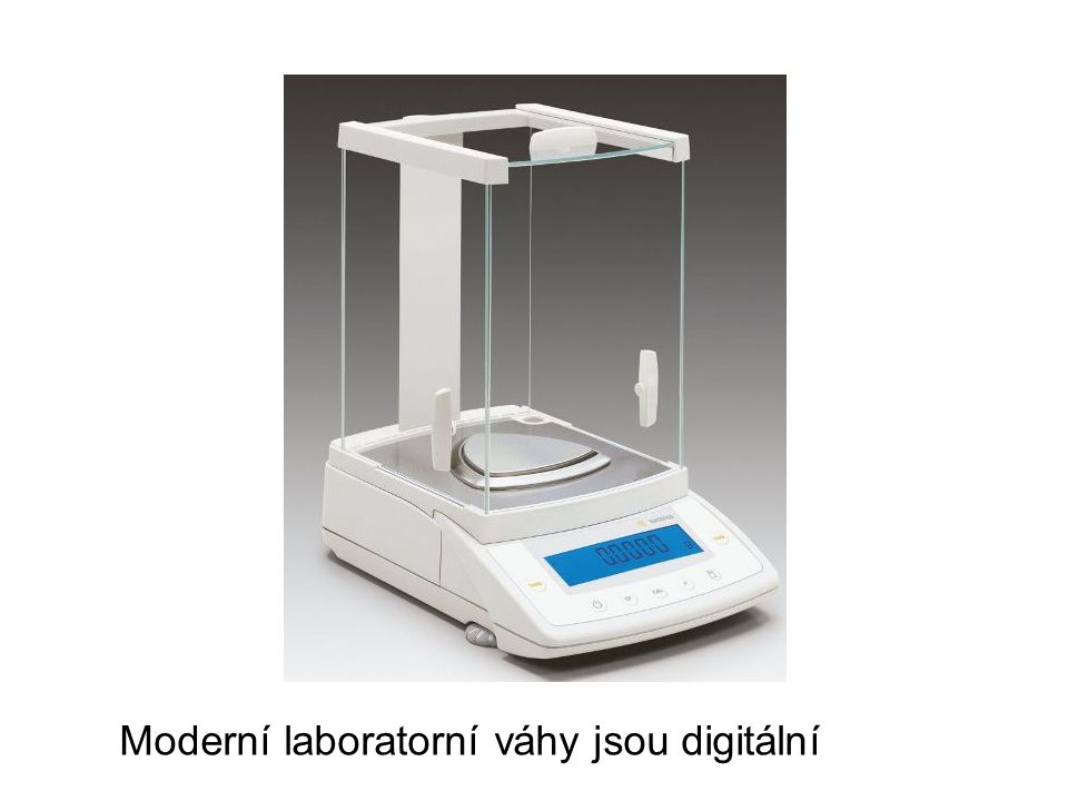 Moderní laboratorní váhy jsou digitální